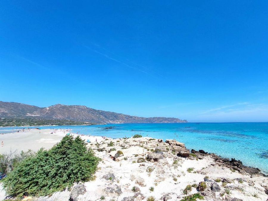 Elafonisi beach